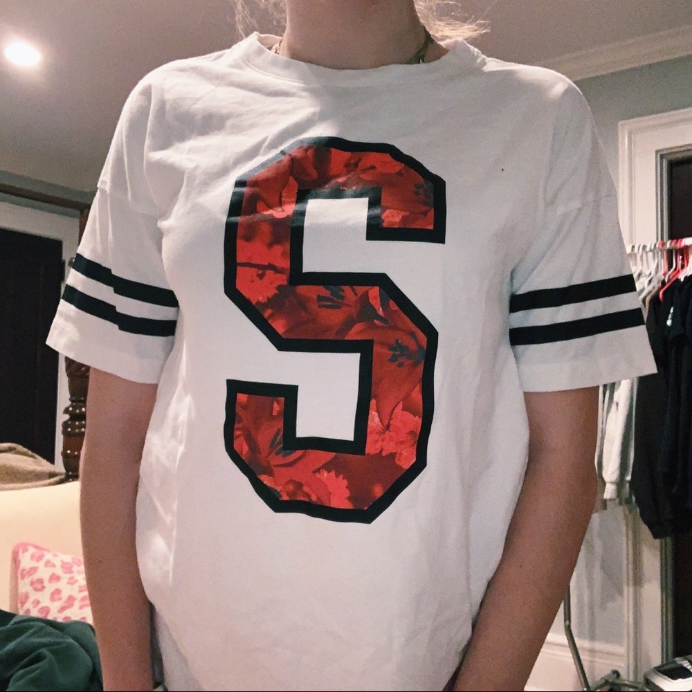 nike “S” t-shirt